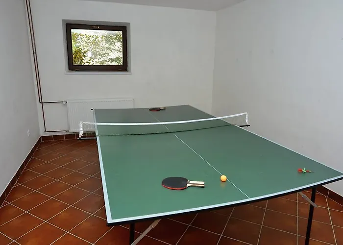 Maison d'hôtes Otevrena Naruc 3*